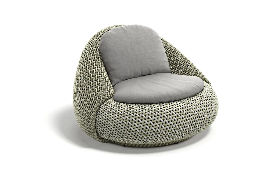 Dedon Atolo lounge chair, studio photo