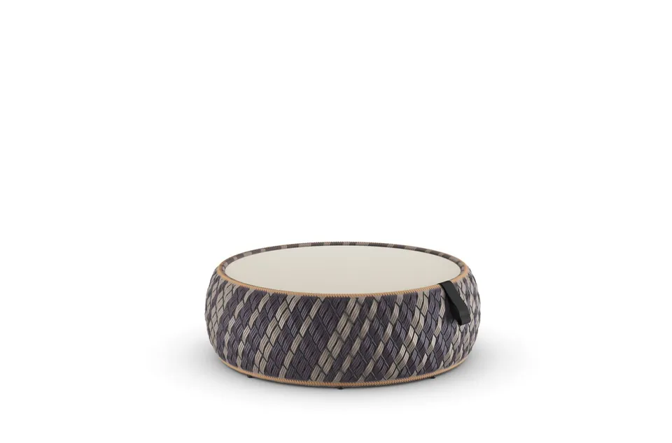 Dedon Dala coffee table, studio photo