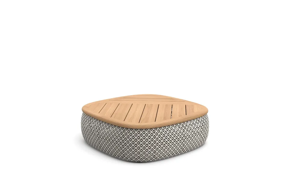 Dedon Mdear coffee table, studio photo