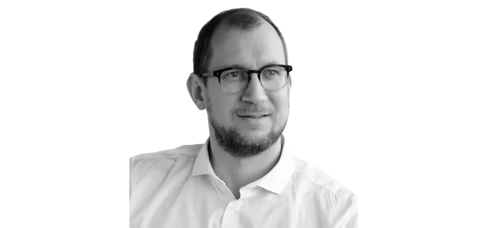 Benjamin Baum, designer of the Dedon Roii collection