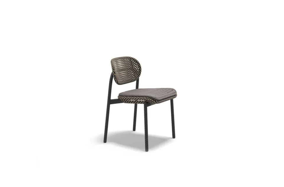 Dedon Roii side chair, studio photo