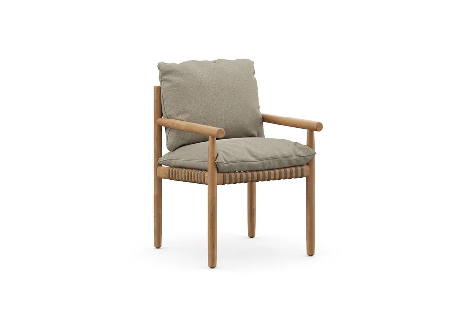Dedon Tibbo armchair, studio photo